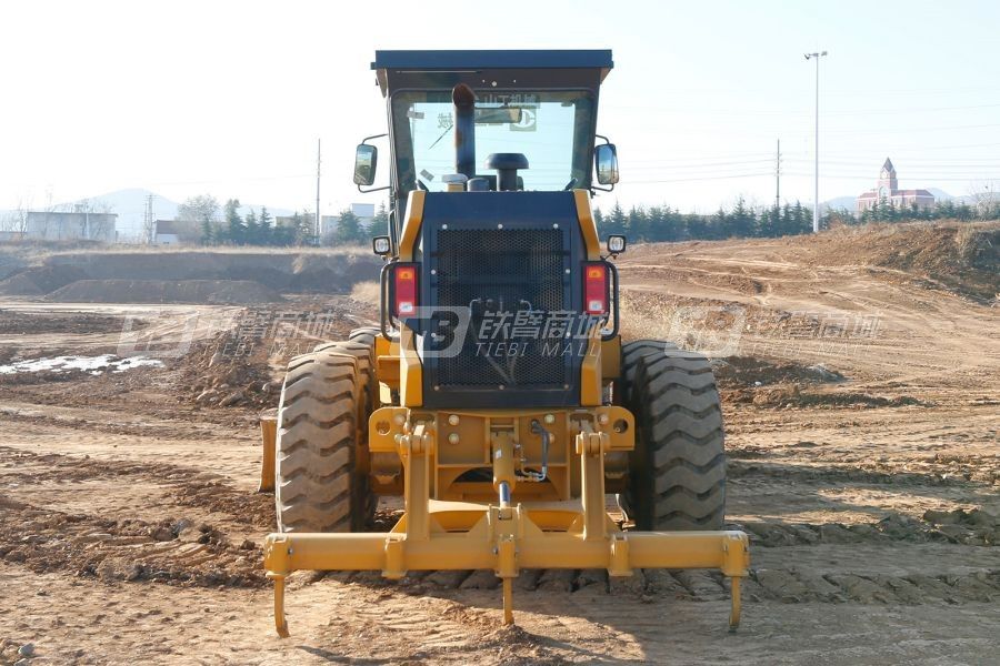 山工機(jī)械920F平地機(jī)外觀圖